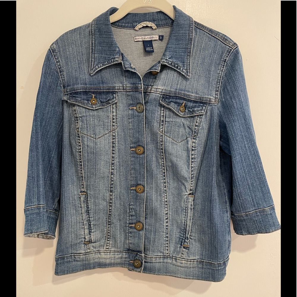 Woman’s jean jacket -S Bandolinoblu  brand.